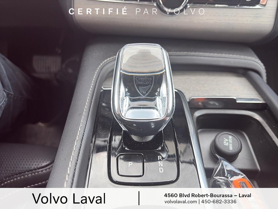 Volvo XC90 Plug-In Hybrid Ultra Bright Theme 2025-13