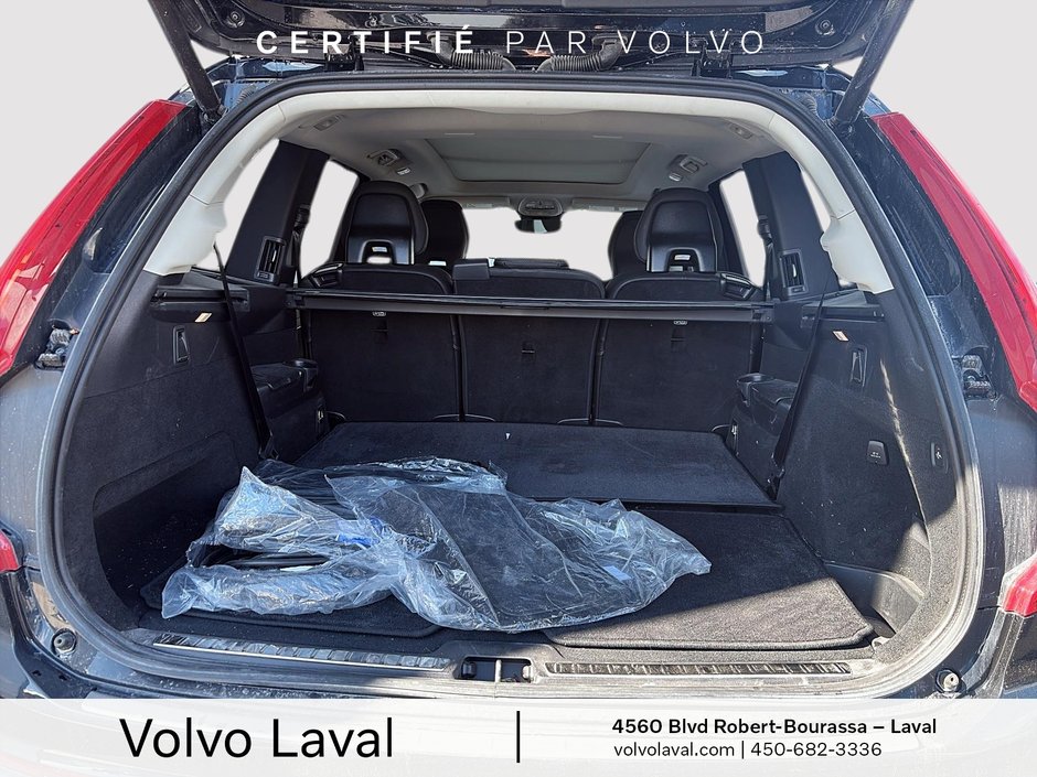 Volvo XC90 Plug-In Hybrid Ultra Bright Theme 2025-4