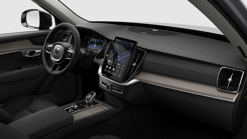 Volvo XC90 Plug-In Hybrid Plus Dark Theme 2026-9