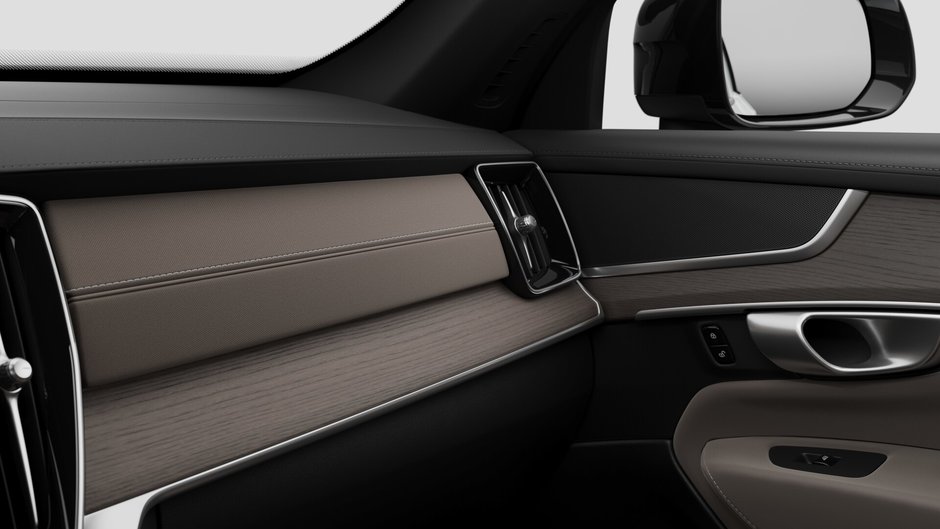 Volvo XC90 Plug-In Hybrid Plus Dark Theme 2026-8