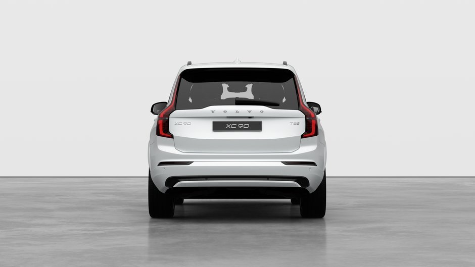 Volvo XC90 Plug-In Hybrid Plus Dark Theme 2026-5