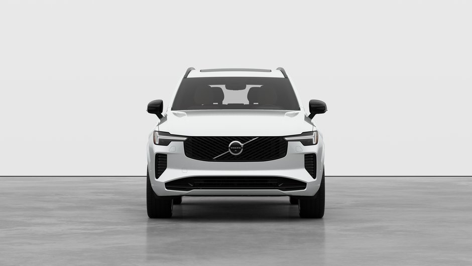 Volvo XC90 Plug-In Hybrid Plus Dark Theme 2026-4