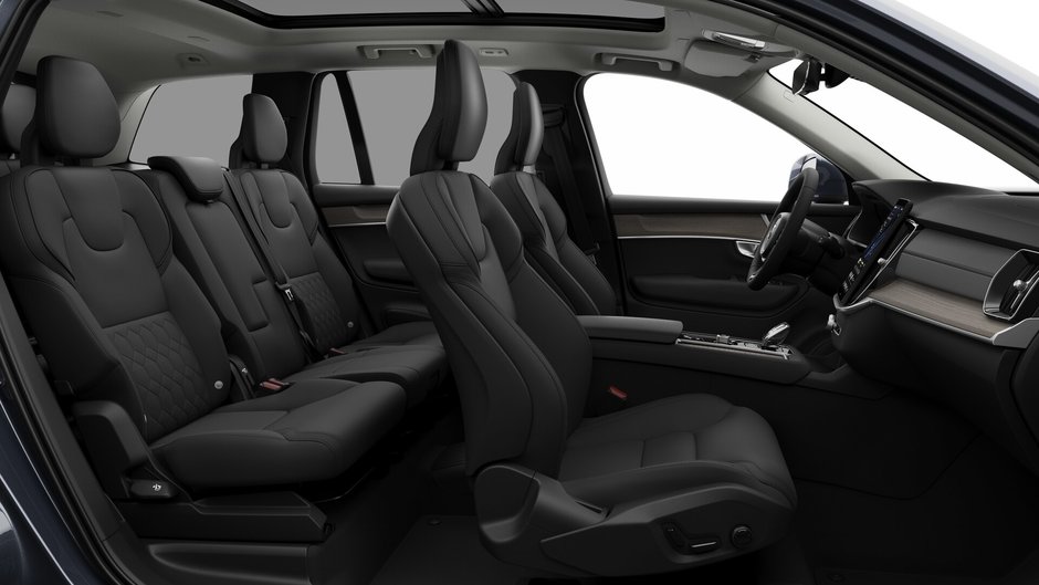 2026 Volvo XC90 Plug-In Hybrid Plus Bright Theme-12