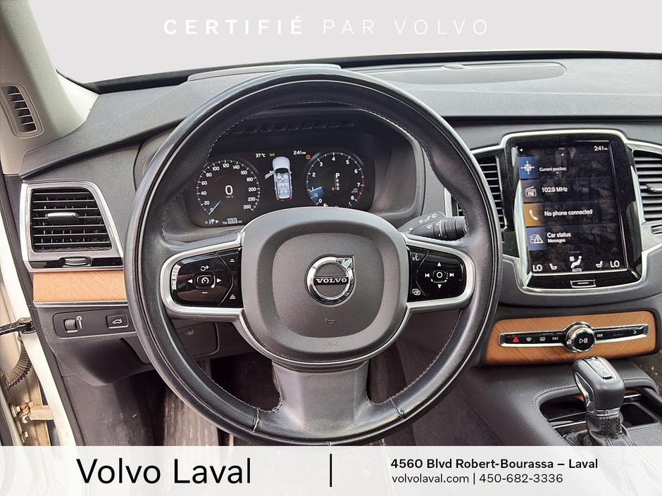Volvo XC90 Momentum 2022-14
