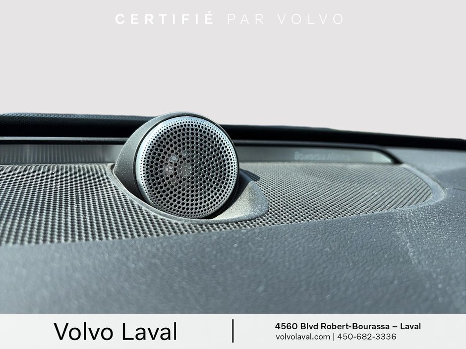 Volvo XC90 Ultimate Dark Theme 2023-20