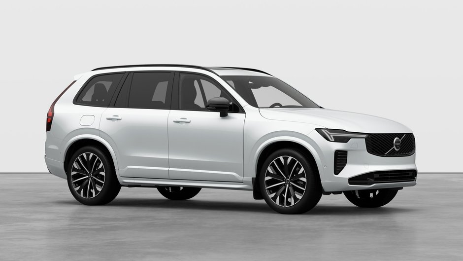2027 Volvo XC90 Plus 7-Seater (Dark Theme)-2