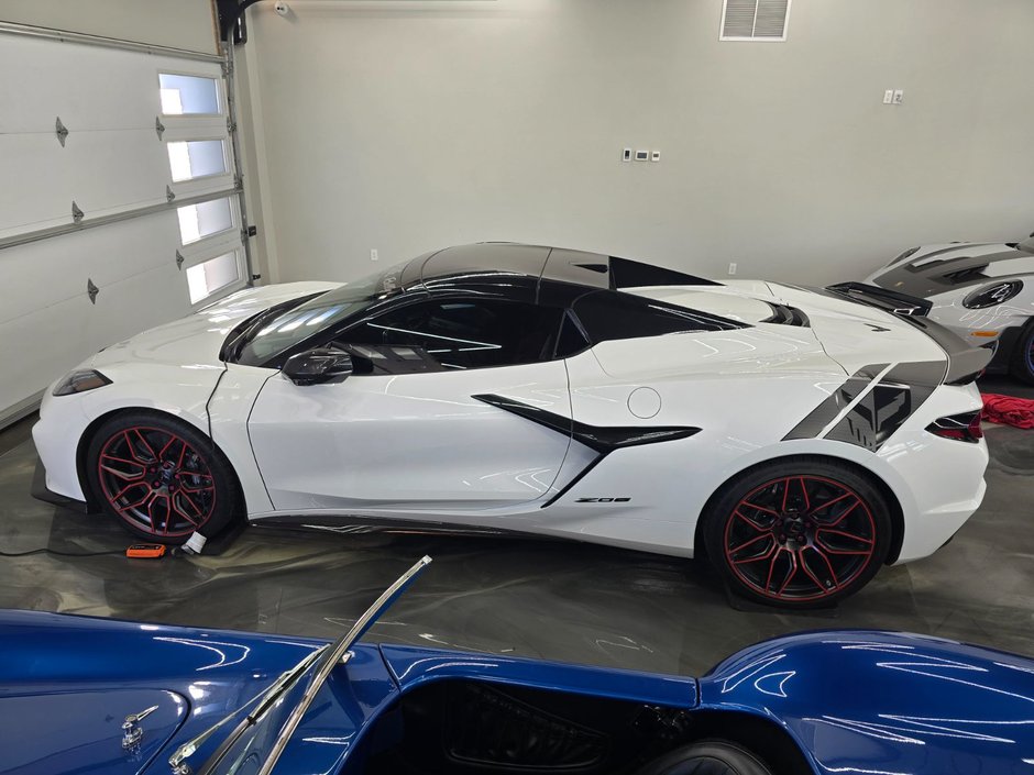 2024 Chevrolet CORVETTE 3LZ-6