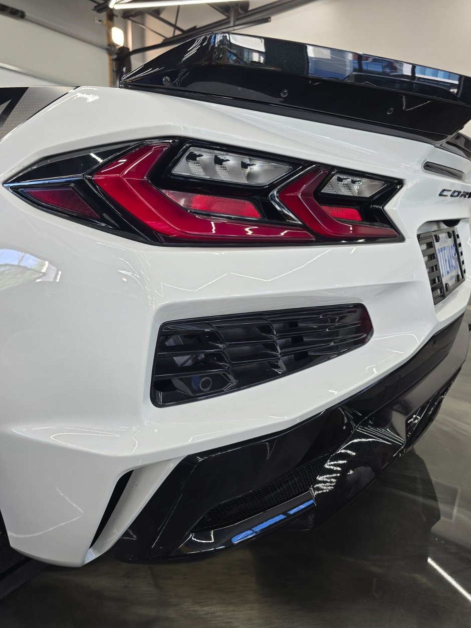 2024 Chevrolet CORVETTE 3LZ-15