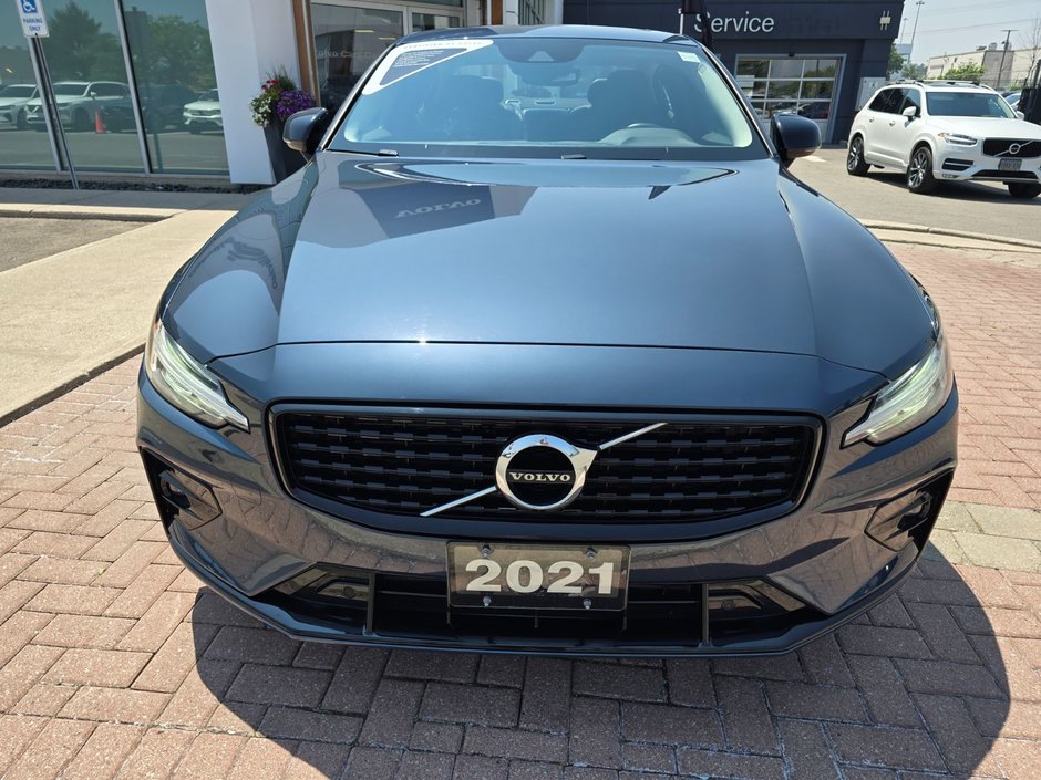 2021 Volvo S60 MOMENTUM-3