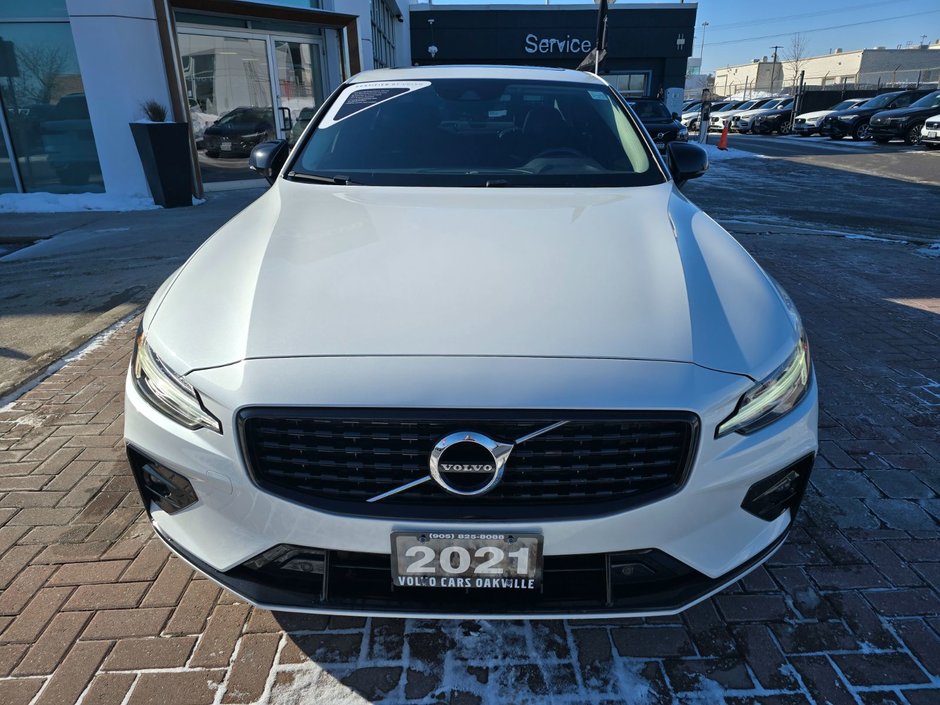 2021 Volvo S60 MOMENTUM-3
