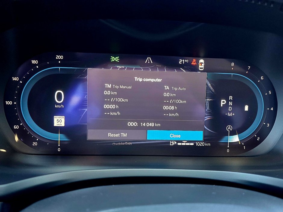 2024 Volvo S60 CORE DARK THEME-1
