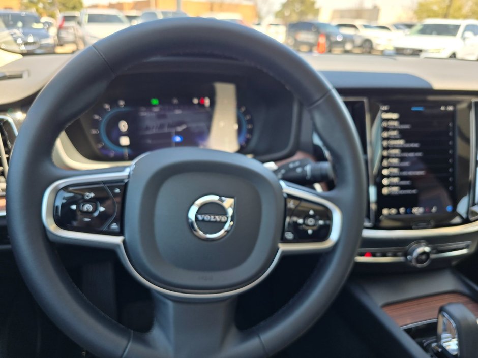 2024 Volvo S60 PLUS DARK THEME-21