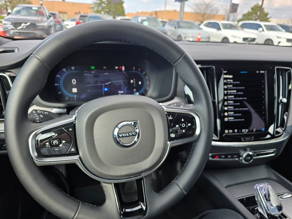 2024 Volvo S60 PLUS BLACK EDITION-22
