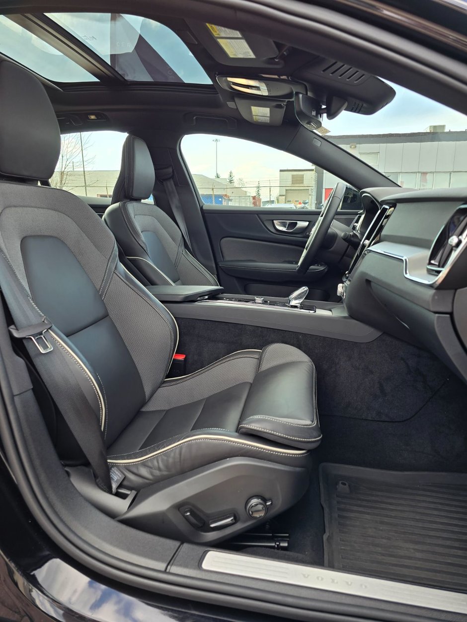 2024 Volvo S60 PLUS BLACK EDITION-21