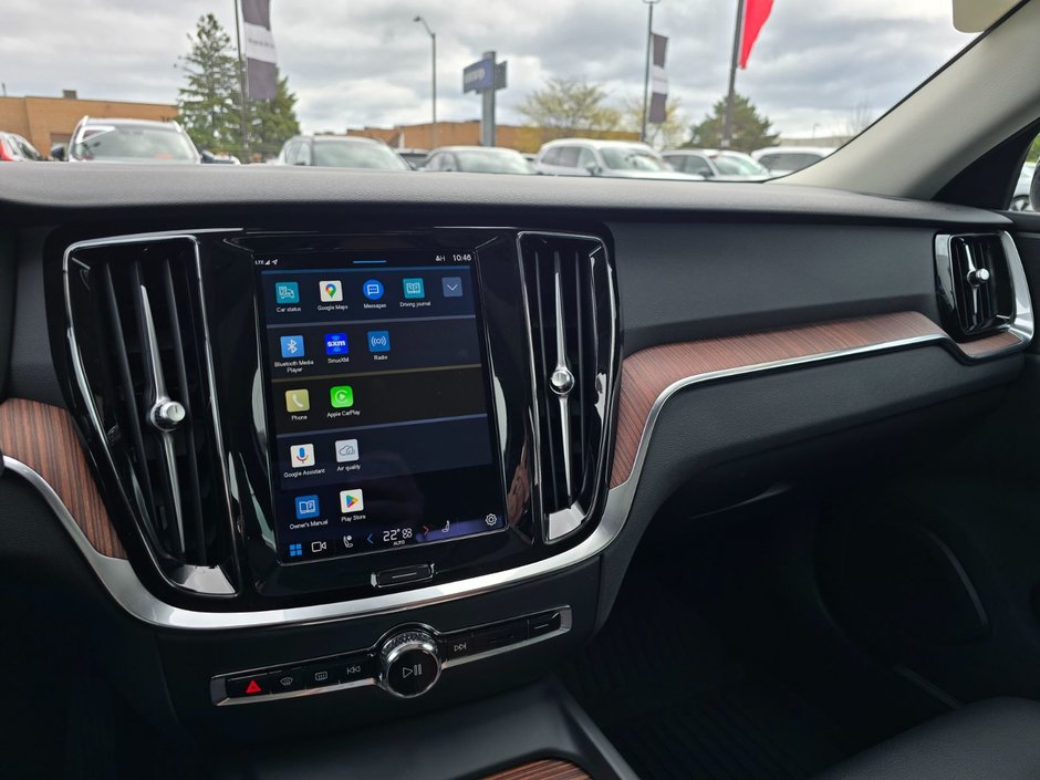 2024 Volvo S60 PLUS DARK THEME-26