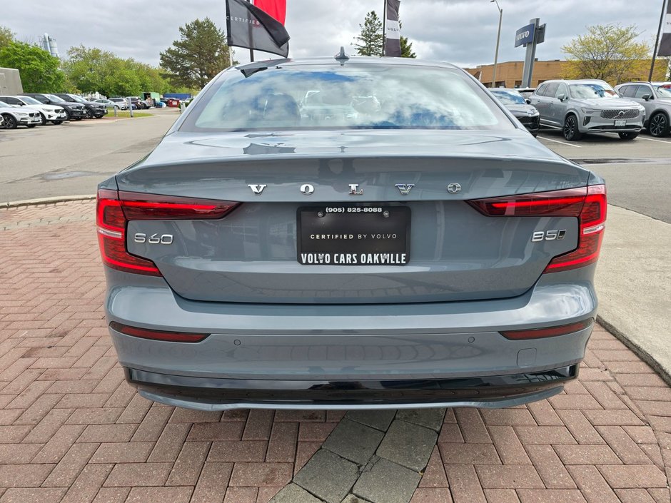 2024 Volvo S60 PLUS DARK THEME-13
