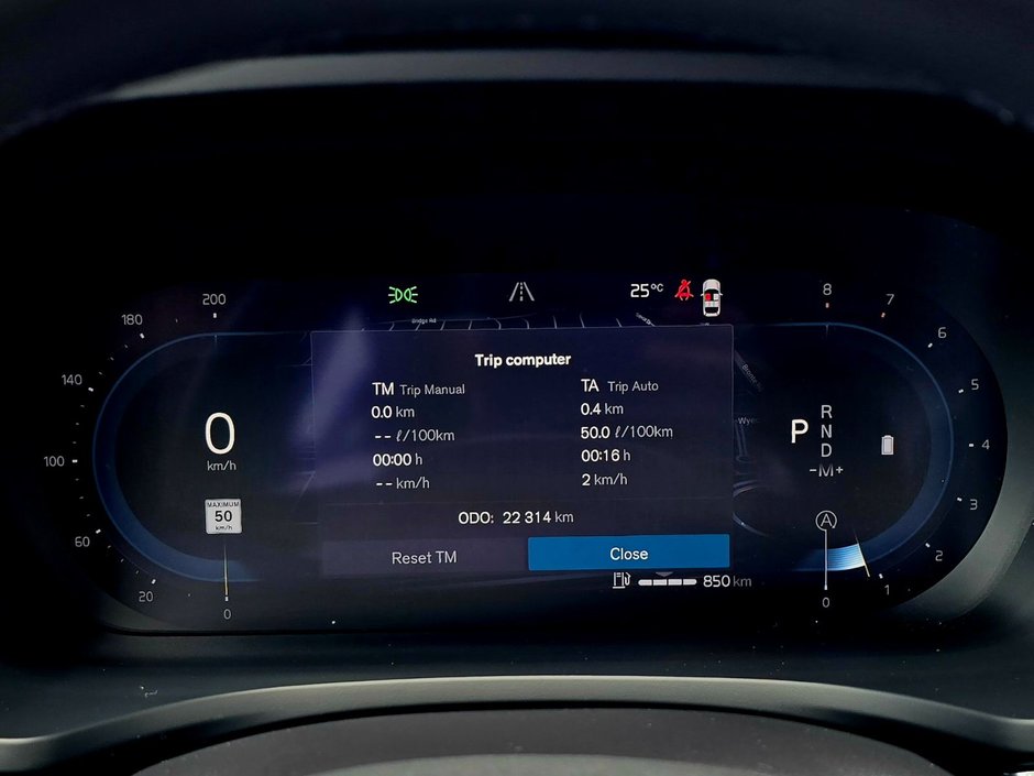 2024 Volvo S60 CORE DARK THEME-1