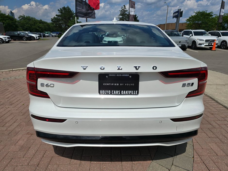 2024 Volvo S60 PLUS DARK THEME-13