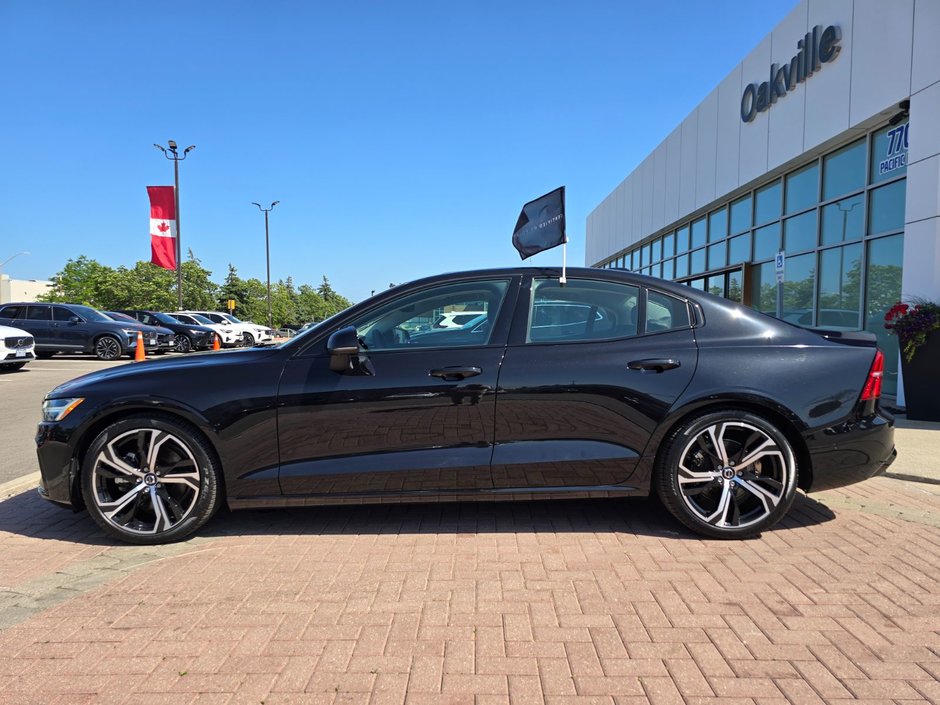 2024 Volvo S60 PLUS DARK THEME-9