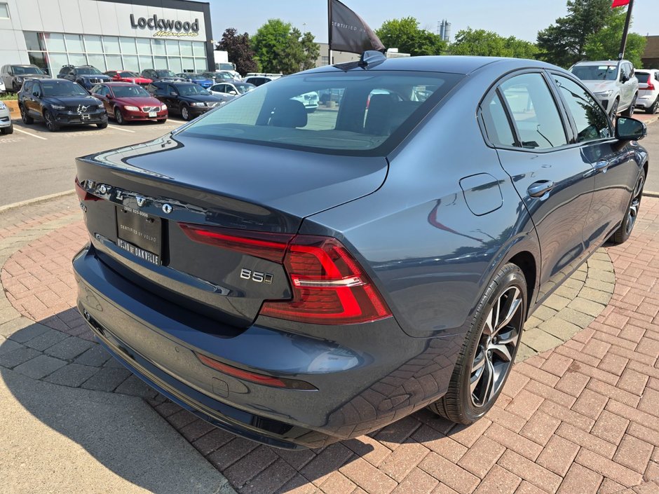 2024 Volvo S60 CORE DARK THEME-14