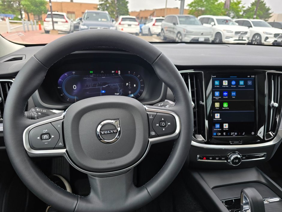 2024 Volvo S60 CORE DARK THEME-25