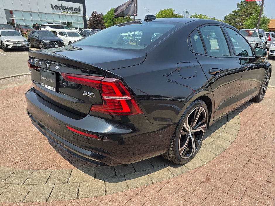 2024 Volvo S60 PLUS DARK THEME-14
