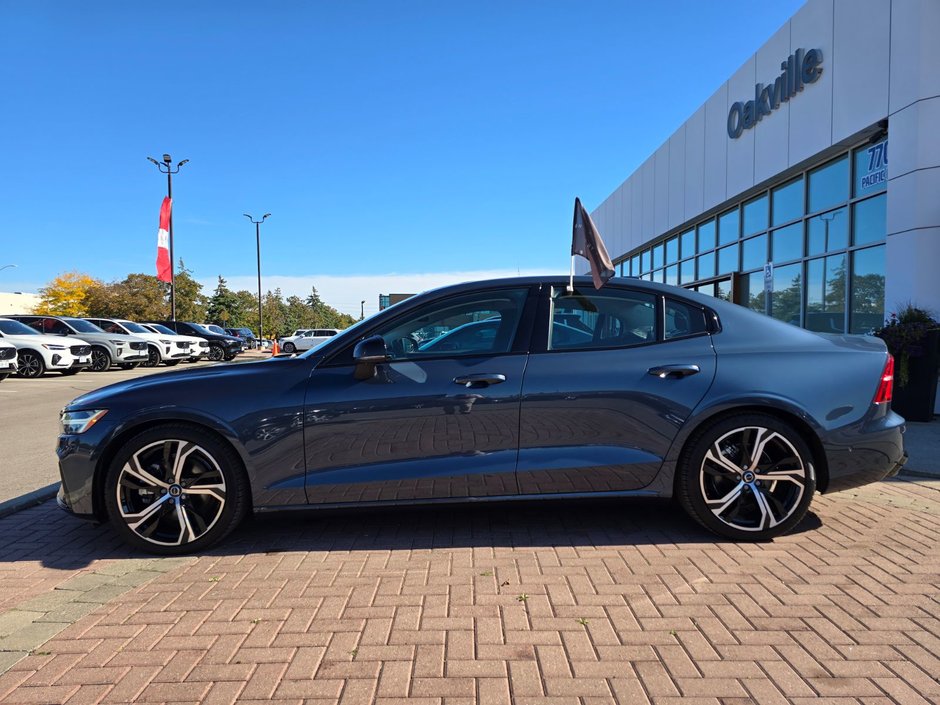 2024 Volvo S60 PLUS DARK THEME-9