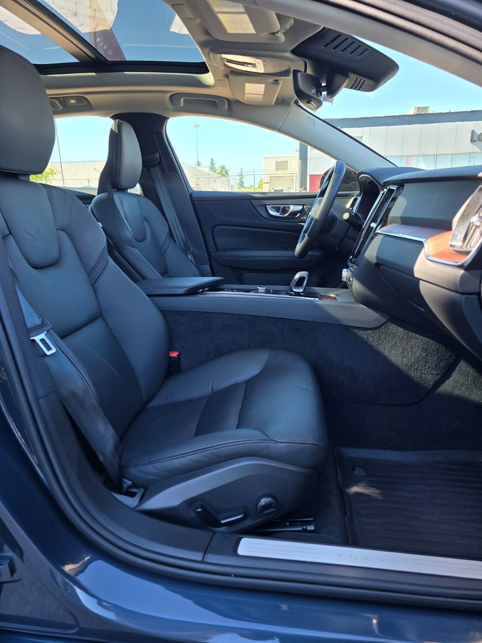 2024 Volvo S60 PLUS DARK THEME-21