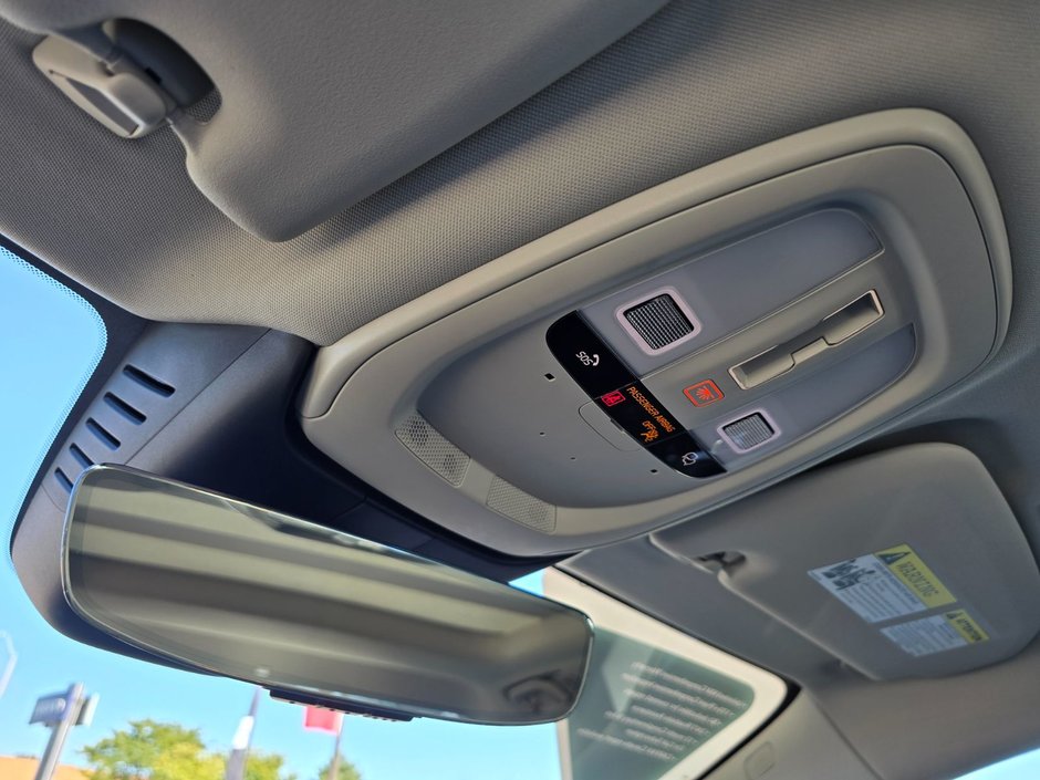 2024 Volvo S60 PLUS DARK THEME-21