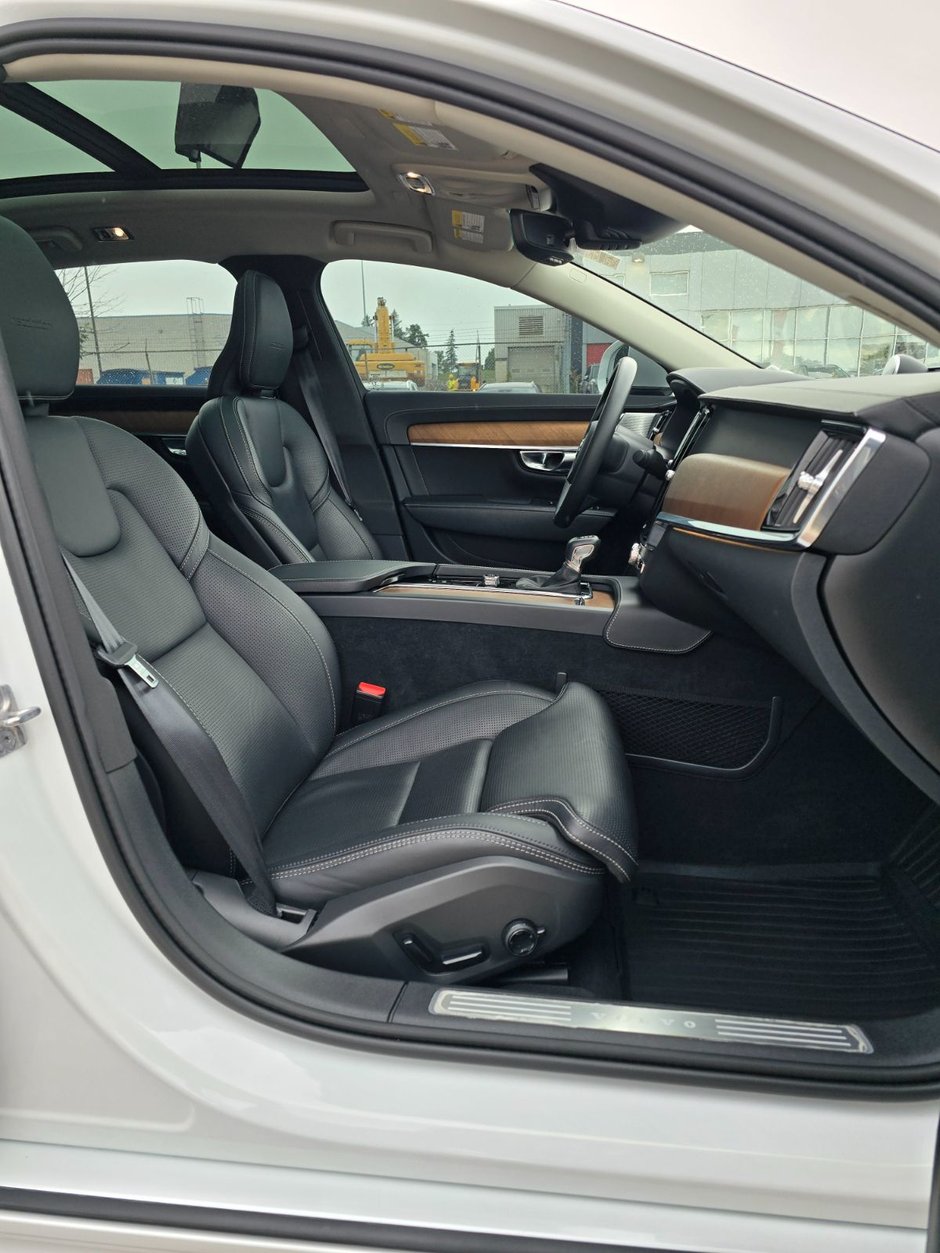 2020 Volvo S90 INSCRIPTION-23