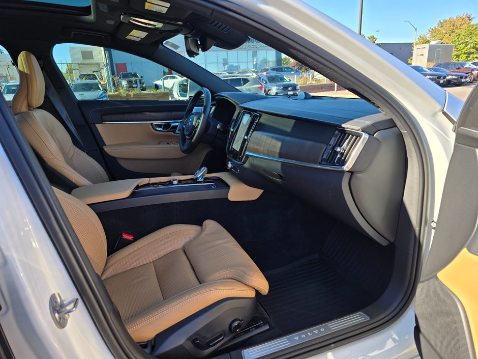 2022 Volvo S90 INSCRIPTION-22