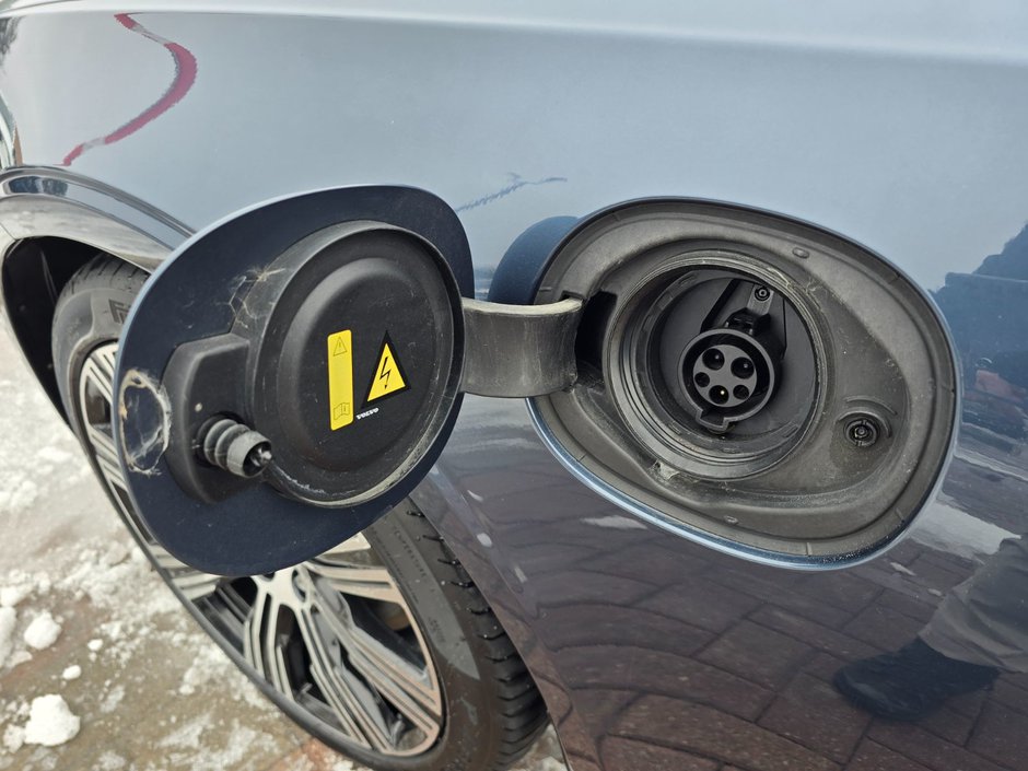 2022 Volvo S90 INSCRIPTION-11