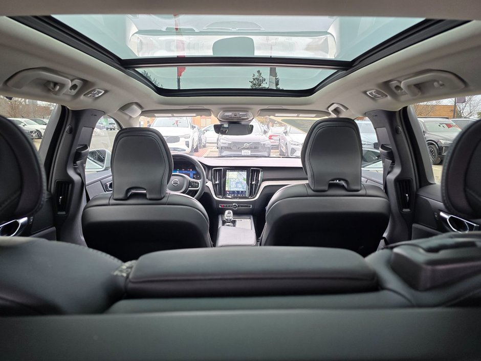 2023 Volvo V60 CROSS COUNTRY ULTIMATE-6