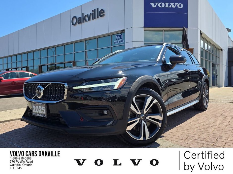 2025 Volvo V60 Cross Country ULTRA-0