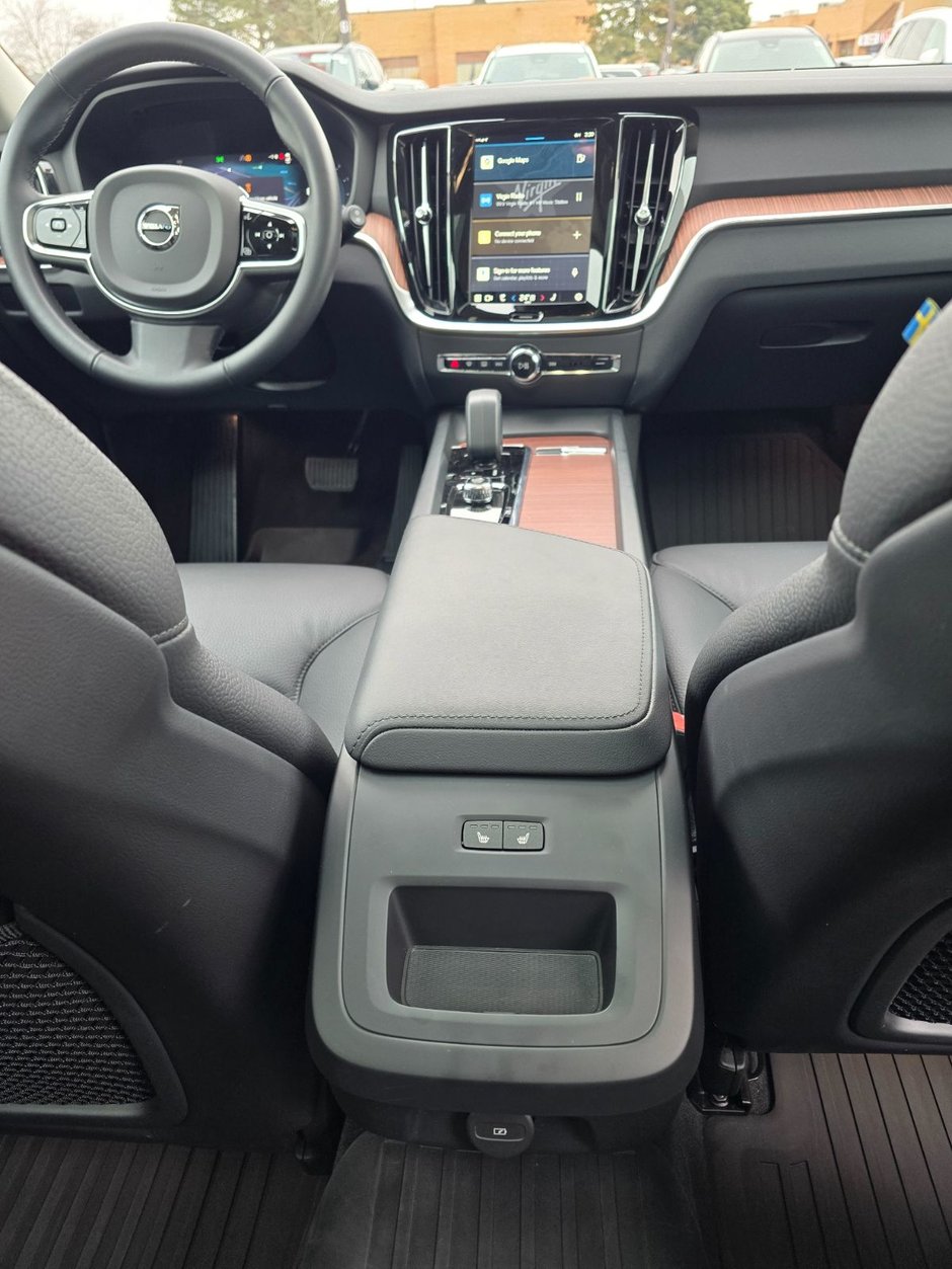 2025 Volvo V60 CROSS COUNTRY PLUS-21