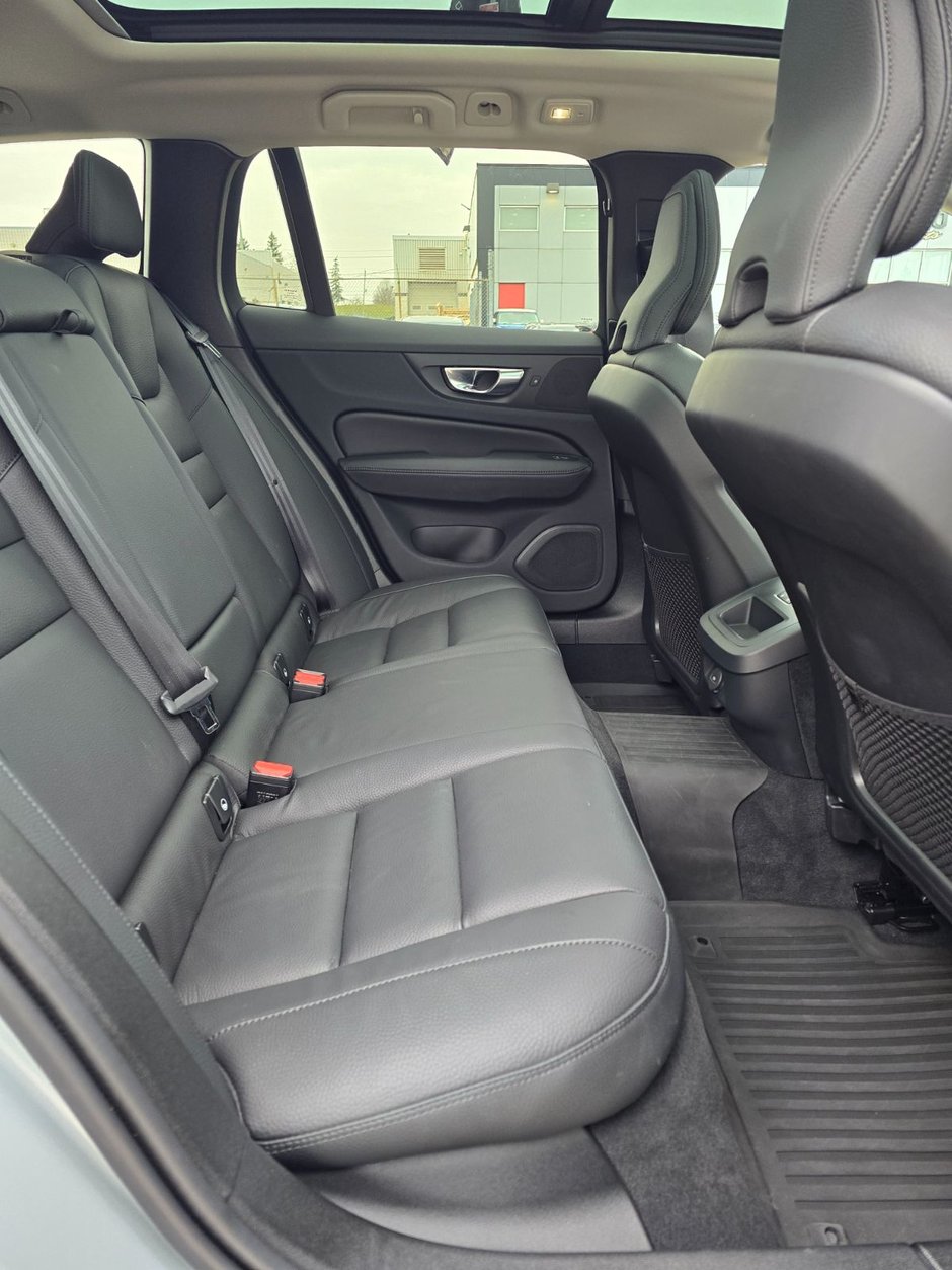 2025 Volvo V60 CROSS COUNTRY PLUS-19
