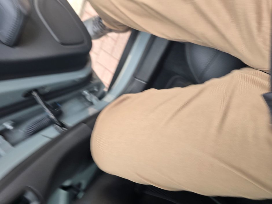 2025 Volvo V60 CROSS COUNTRY PLUS-22