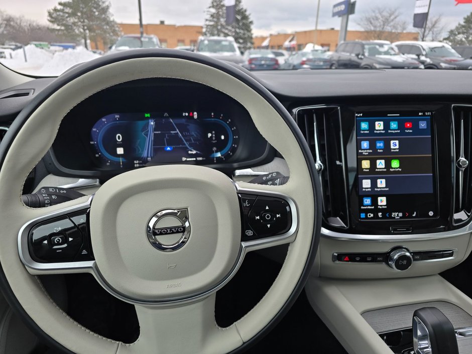 2025 Volvo V60 CROSS COUNTRY PLUS-26