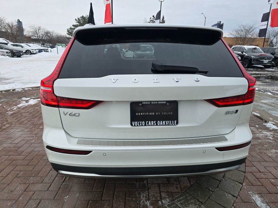 2025 Volvo V60 CROSS COUNTRY PLUS-13