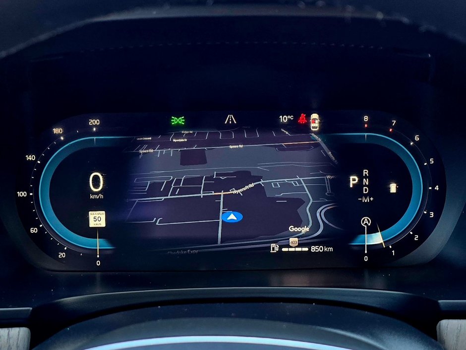 2024 Volvo V90 Cross Country PLUS-26