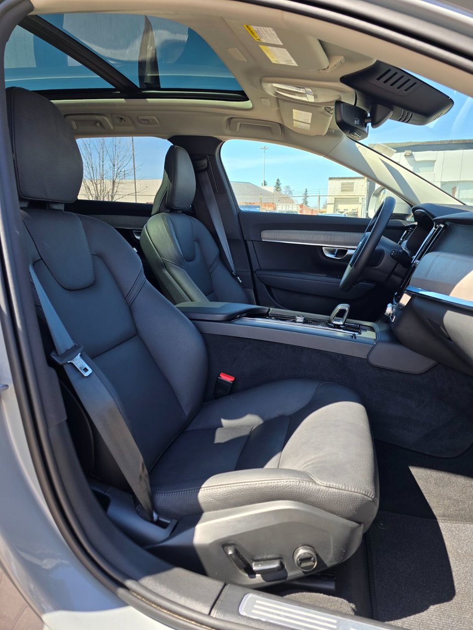 2024 Volvo V90 Cross Country PLUS-23