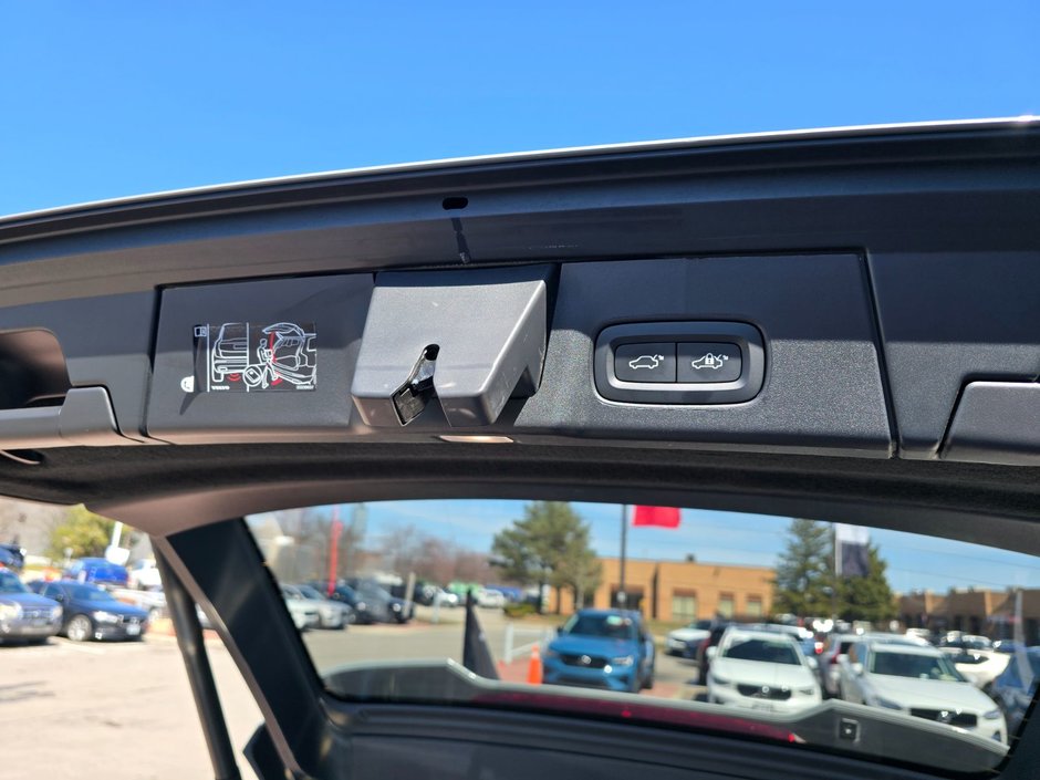 2024 Volvo V90 Cross Country PLUS-16