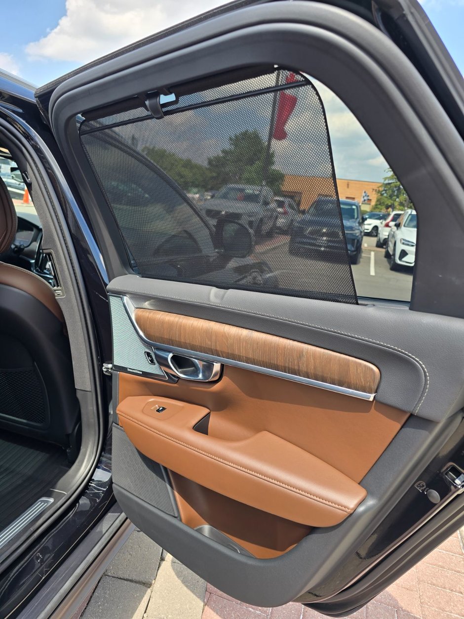 2025 Volvo V90 Cross Country ULTRA-22