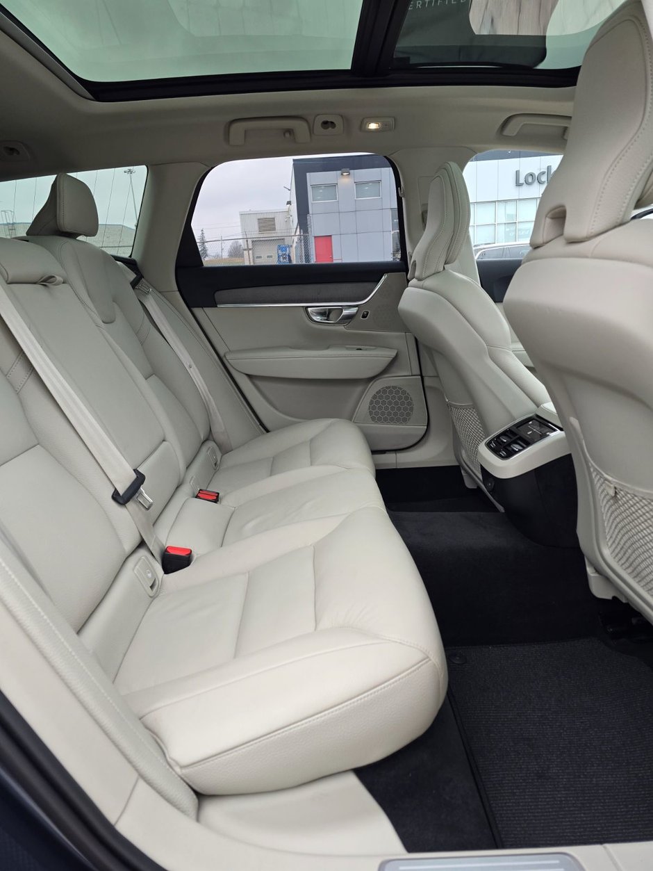 2025 Volvo V90 CROSS COUNTRY PLUS-19