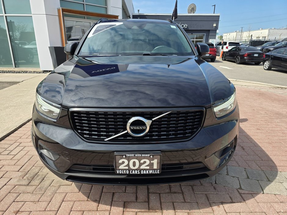2021 Volvo XC40 R-DESIGN-3