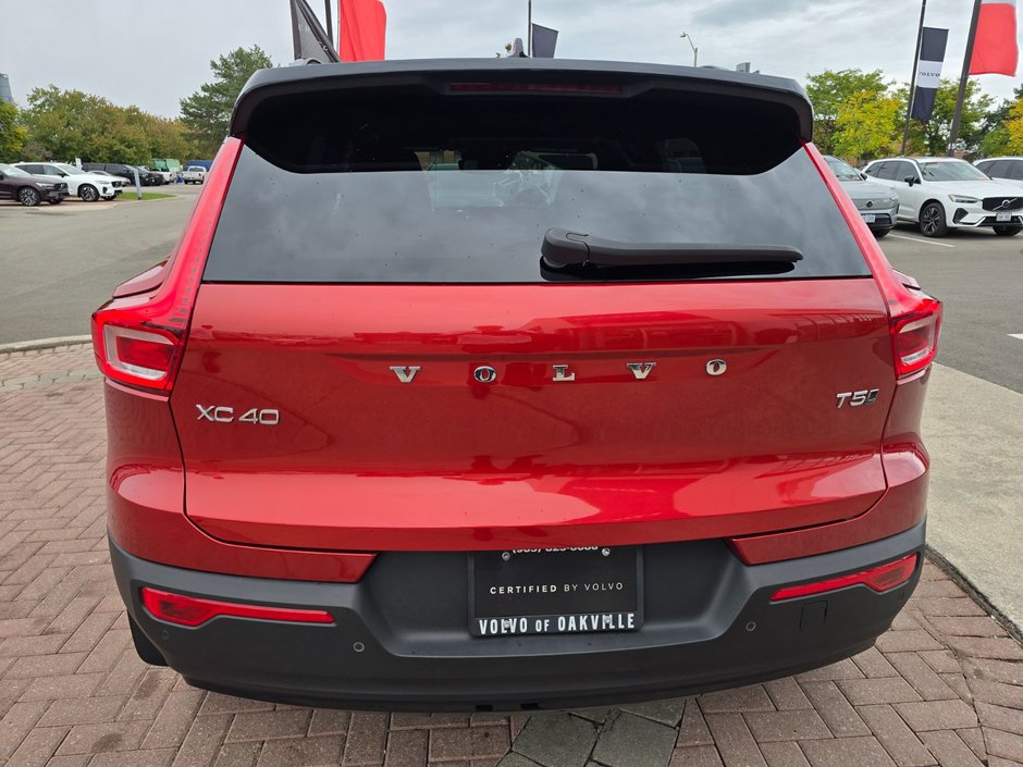 2021 Volvo XC40 R-DESIGN-13