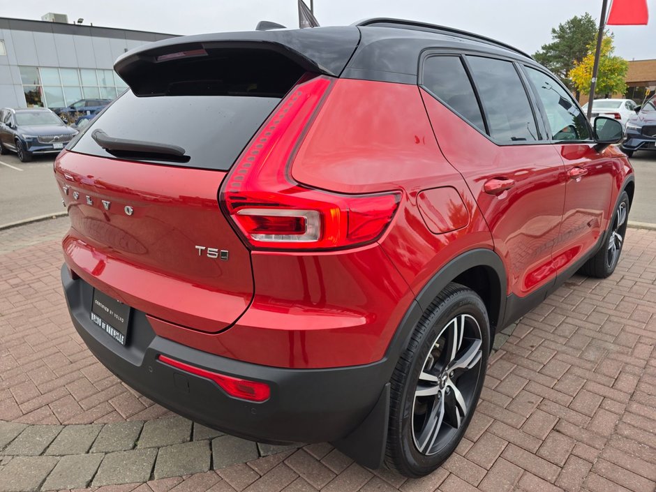 2021 Volvo XC40 R-DESIGN-14