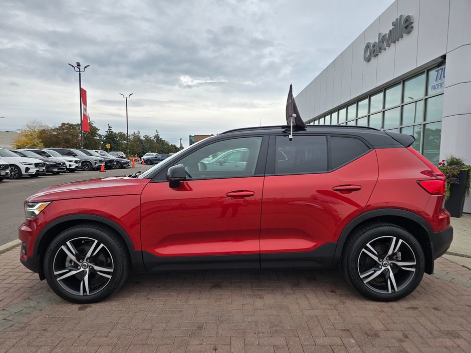 2021 Volvo XC40 R-DESIGN-9