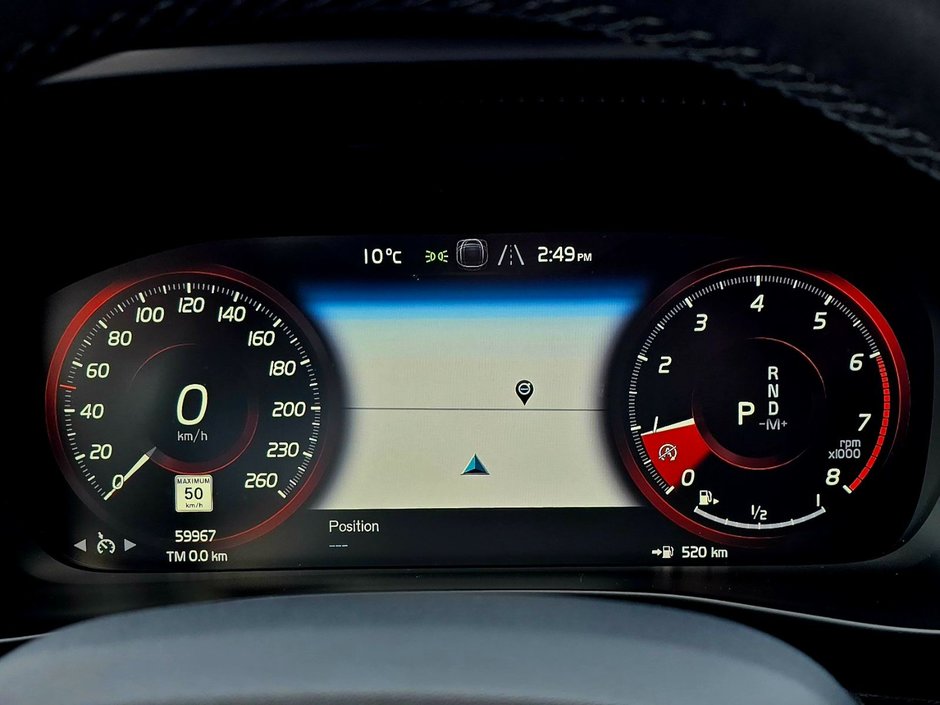 2022 Volvo XC40 R-DESIGN-1