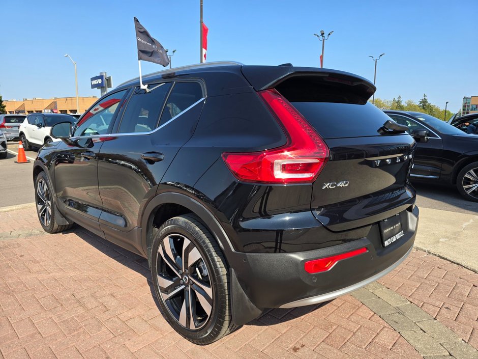 2024 Volvo XC40 PLUS BRIGHT THEME-11